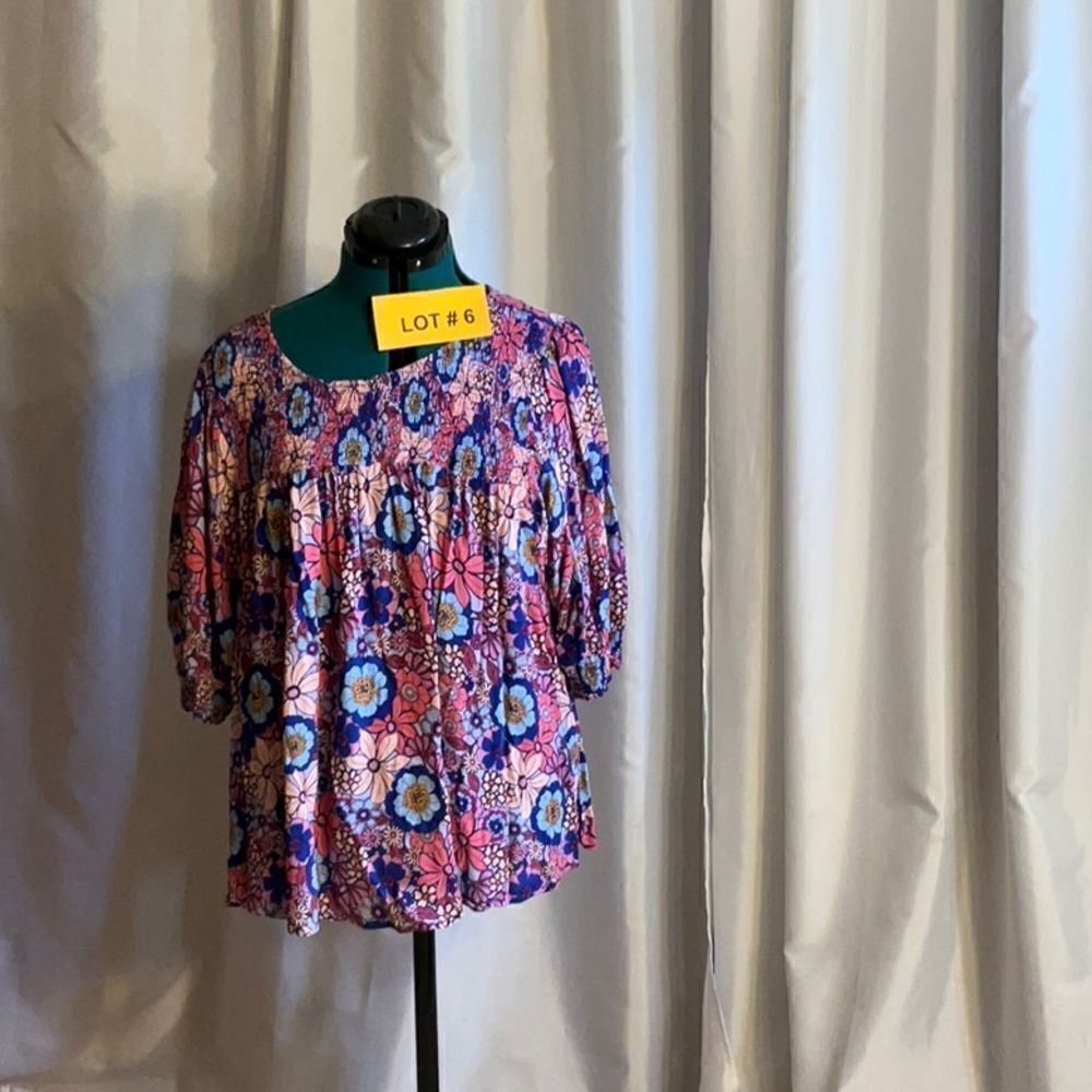 NWOT TERRA & SKY tunic style top in bright, vibrant colors size 3x
